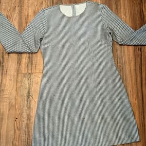 Gray Vintage Looking Houndstooth Pattern Dress